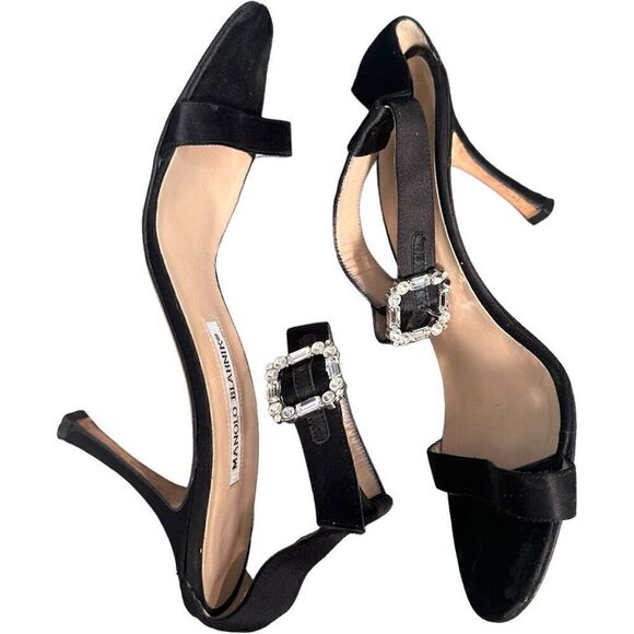 MANOLO BLAHNIK Black Satin Jewel Crystal Buckle Stiletto High Heel Shoes Size 7. - Picture 1 of 7